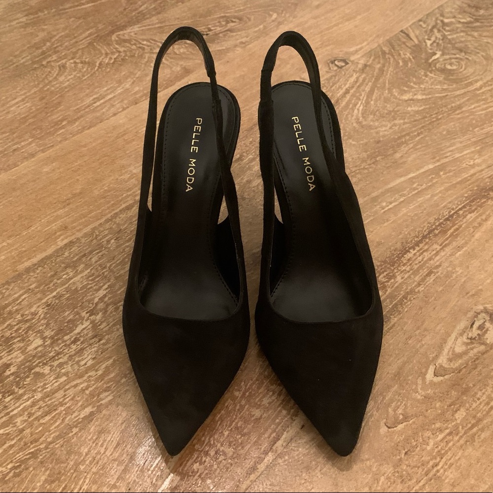 Pelle Moda black heel